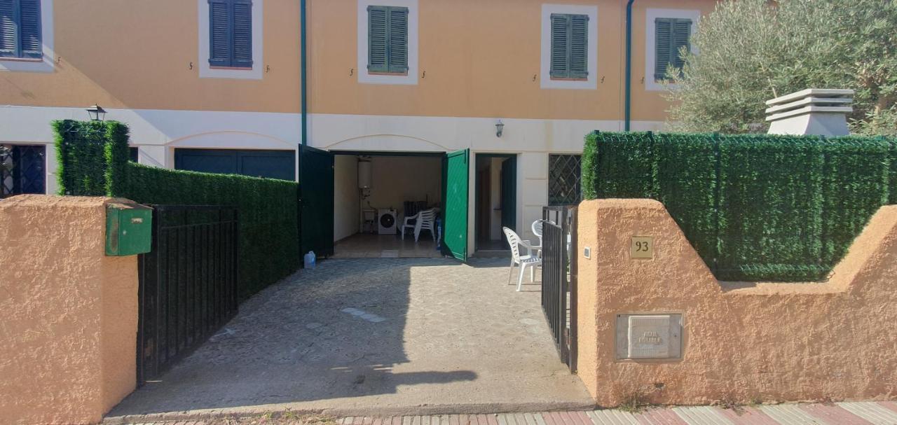 Casa Mas Pinell 93 Villa Torroella de Montgrí Eksteriør billede